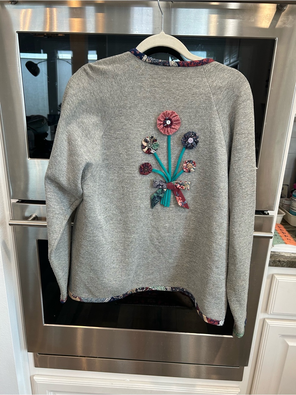 Vintage Sunbelt cardigan with Floral Appliqués cottage core size L GUC